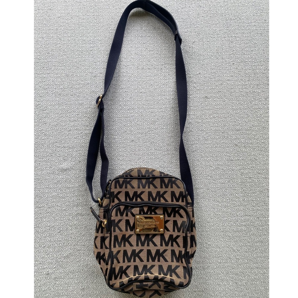 Michael‎ Kors Crossbody Bag Women Small Brown Monogram Canvas AV-1404 Logo Print